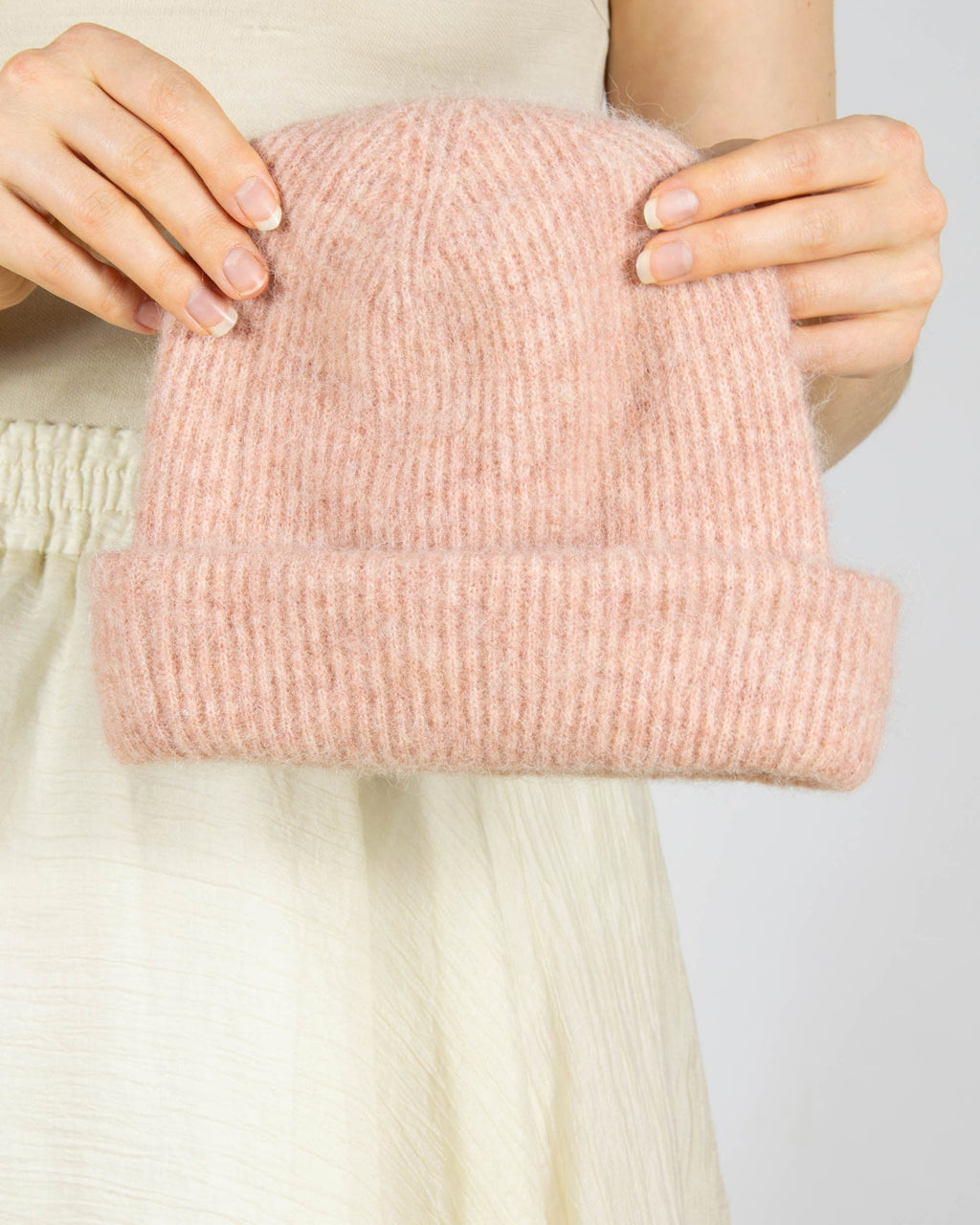 Pastel pink alpaca and merino wool hat by SAMSØE SAMSØE