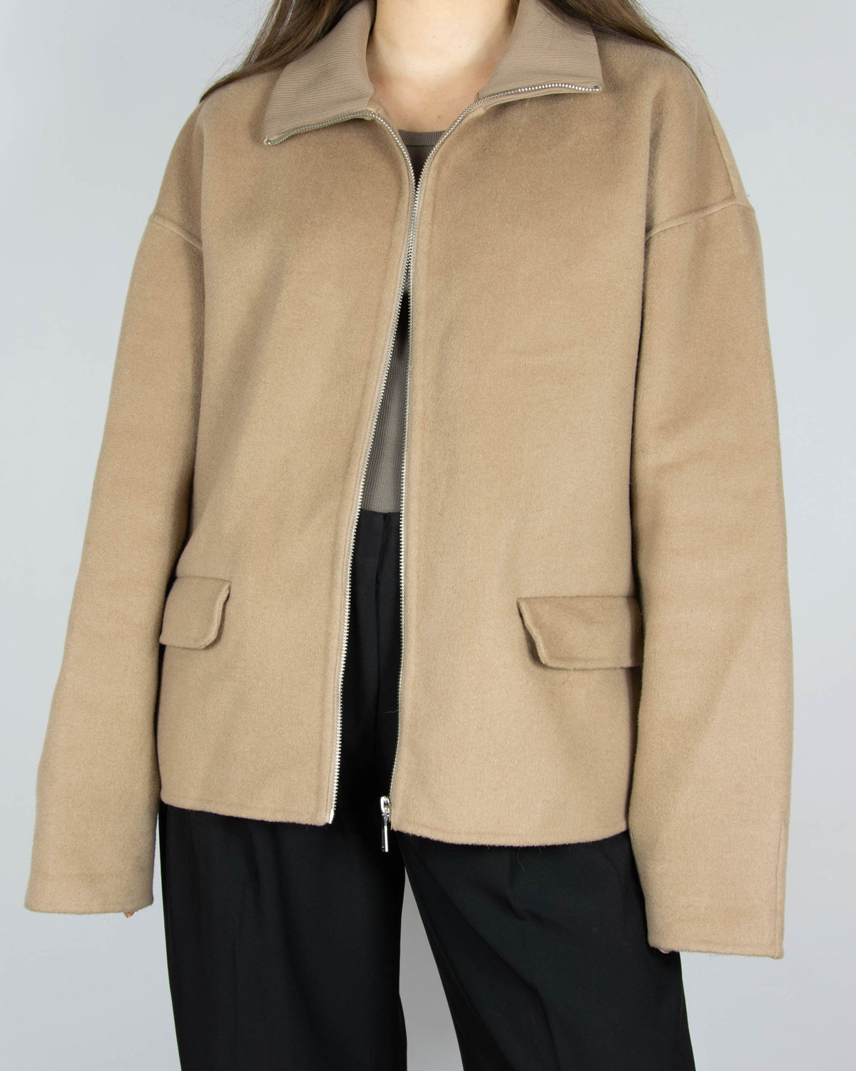Beige wool jacket by premium brand IVO NIKKOLO.