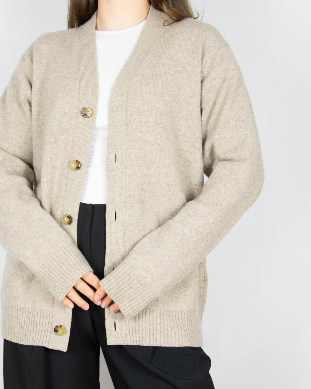 Beige wool cardigan by Uniqlo