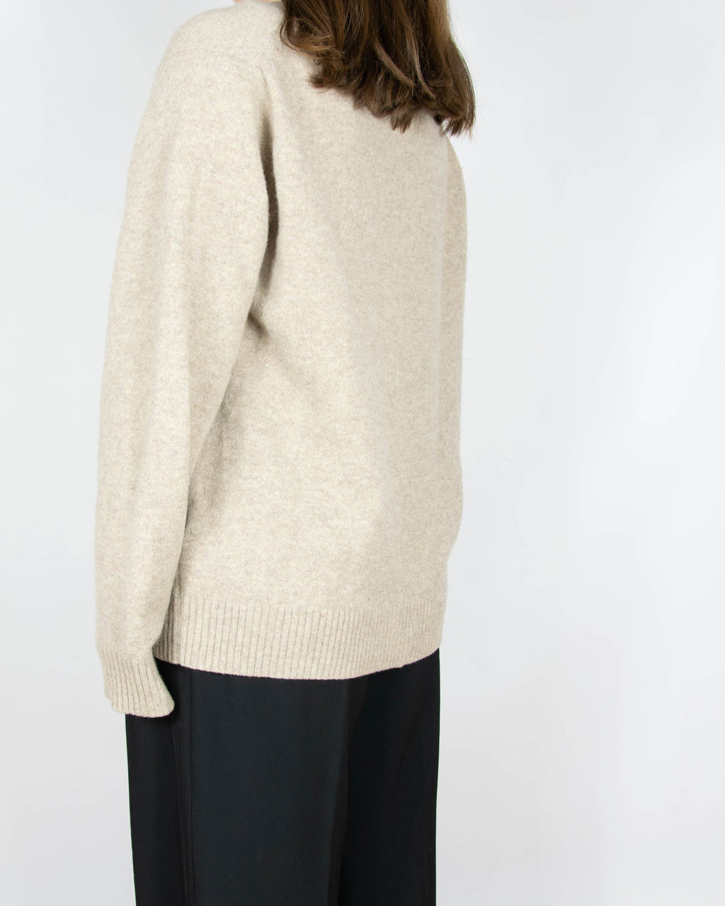 Beige wool cardigan by Uniqlo