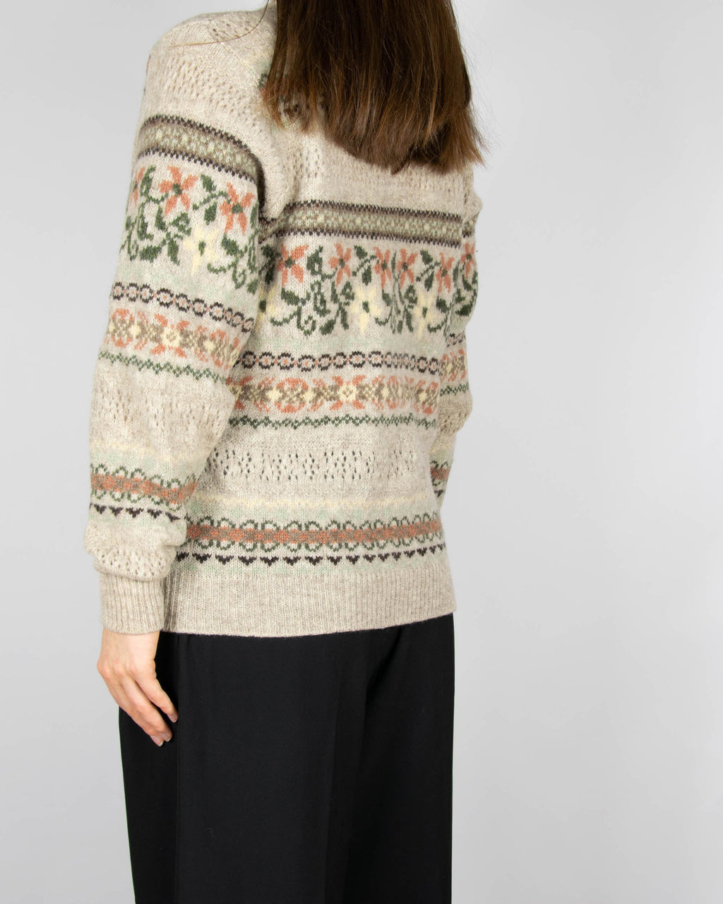 Unique vintage beige wool sweater by LAURA ASHLEY. Made in Scotland.
