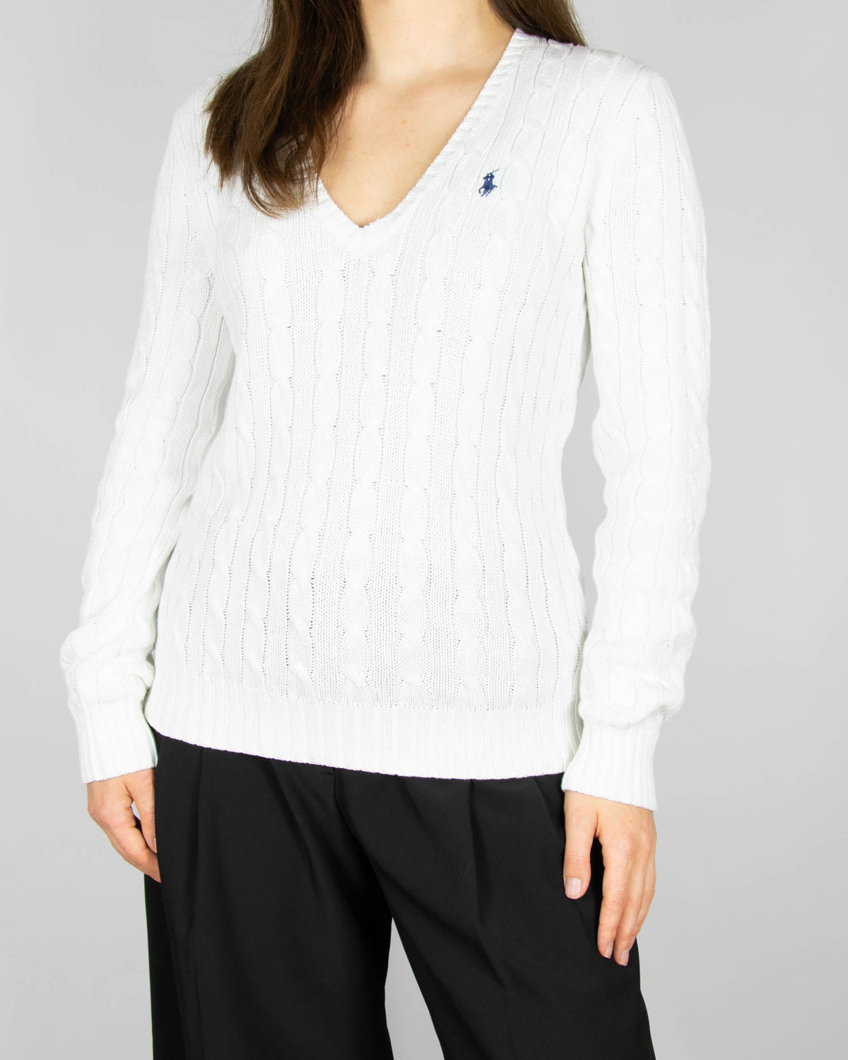 White cable-knit cotton sweater by Ralph Lauren