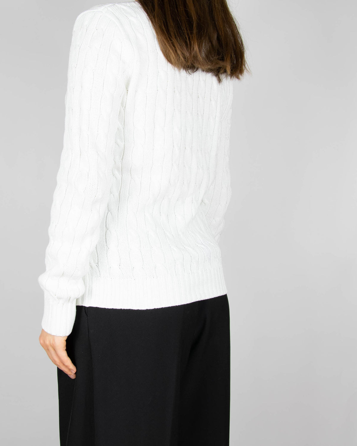 White cable-knit cotton sweater by Ralph Lauren