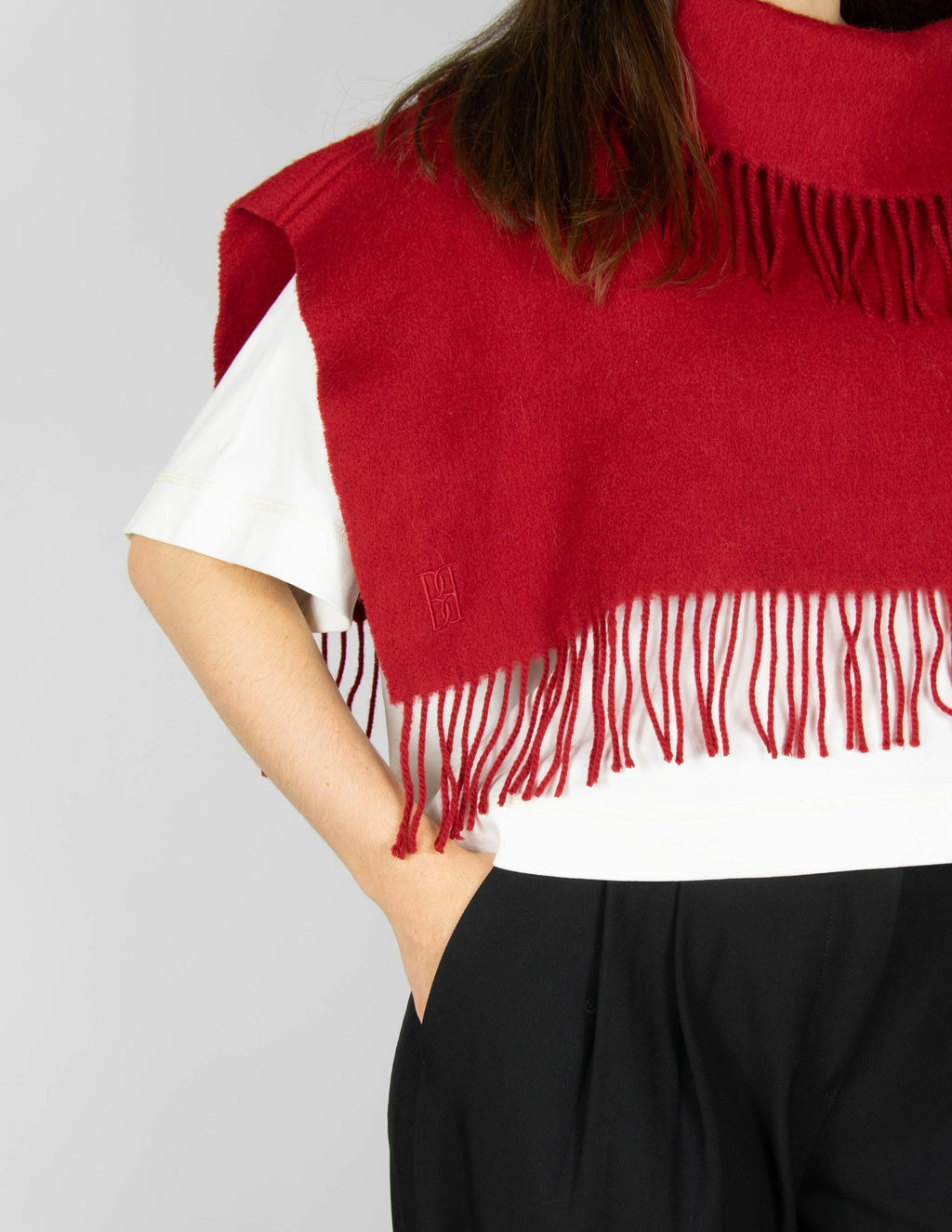 Burgundy wool neck warmer by Danish premium brand BY MALENE BIRGER. From the current collection. Regular price: 589 PLN.
