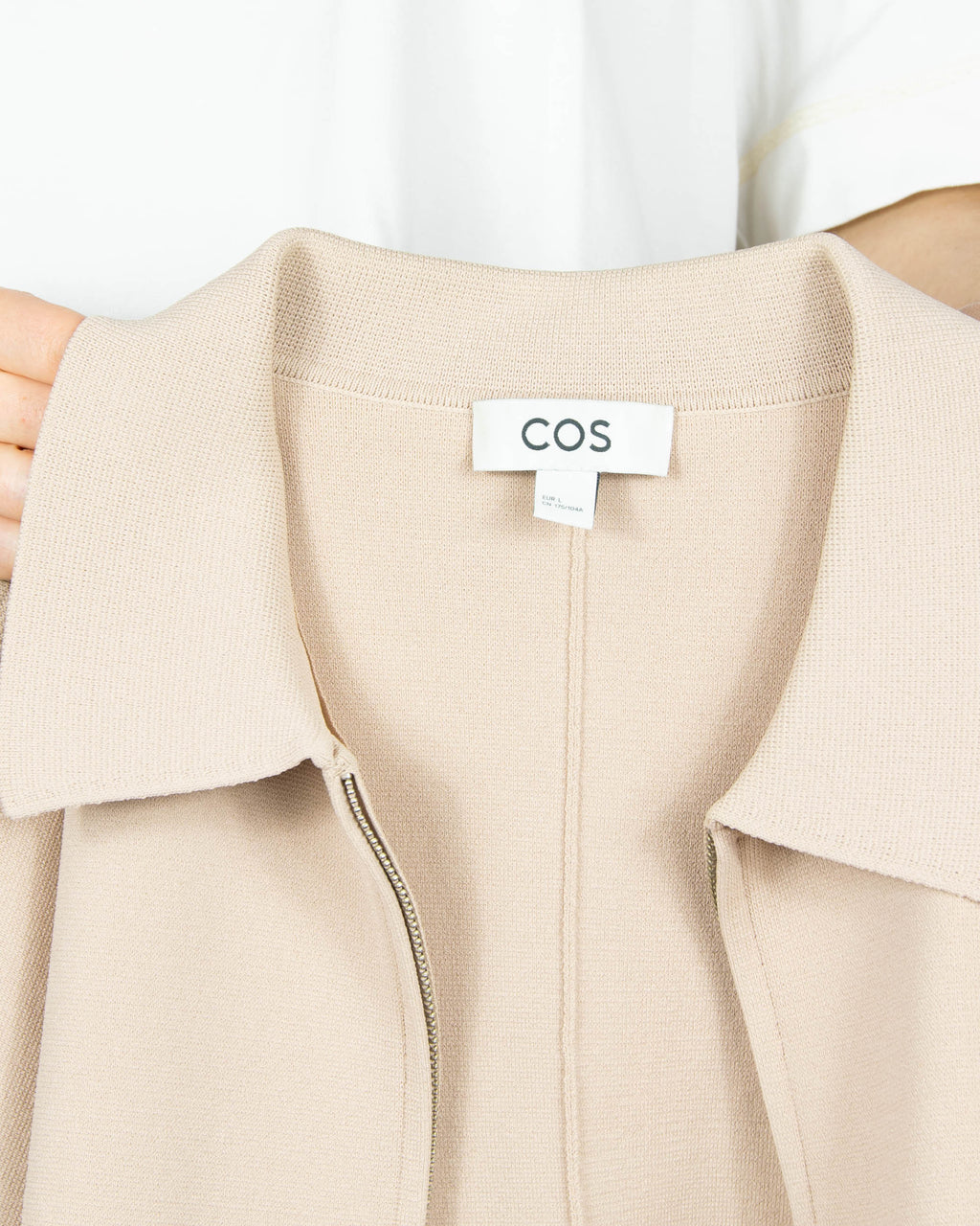 Beige lightweight viscose jacket by COS