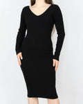 Black ribbed fitted cashmere dress by Norwegian luxury brand KASHMINA