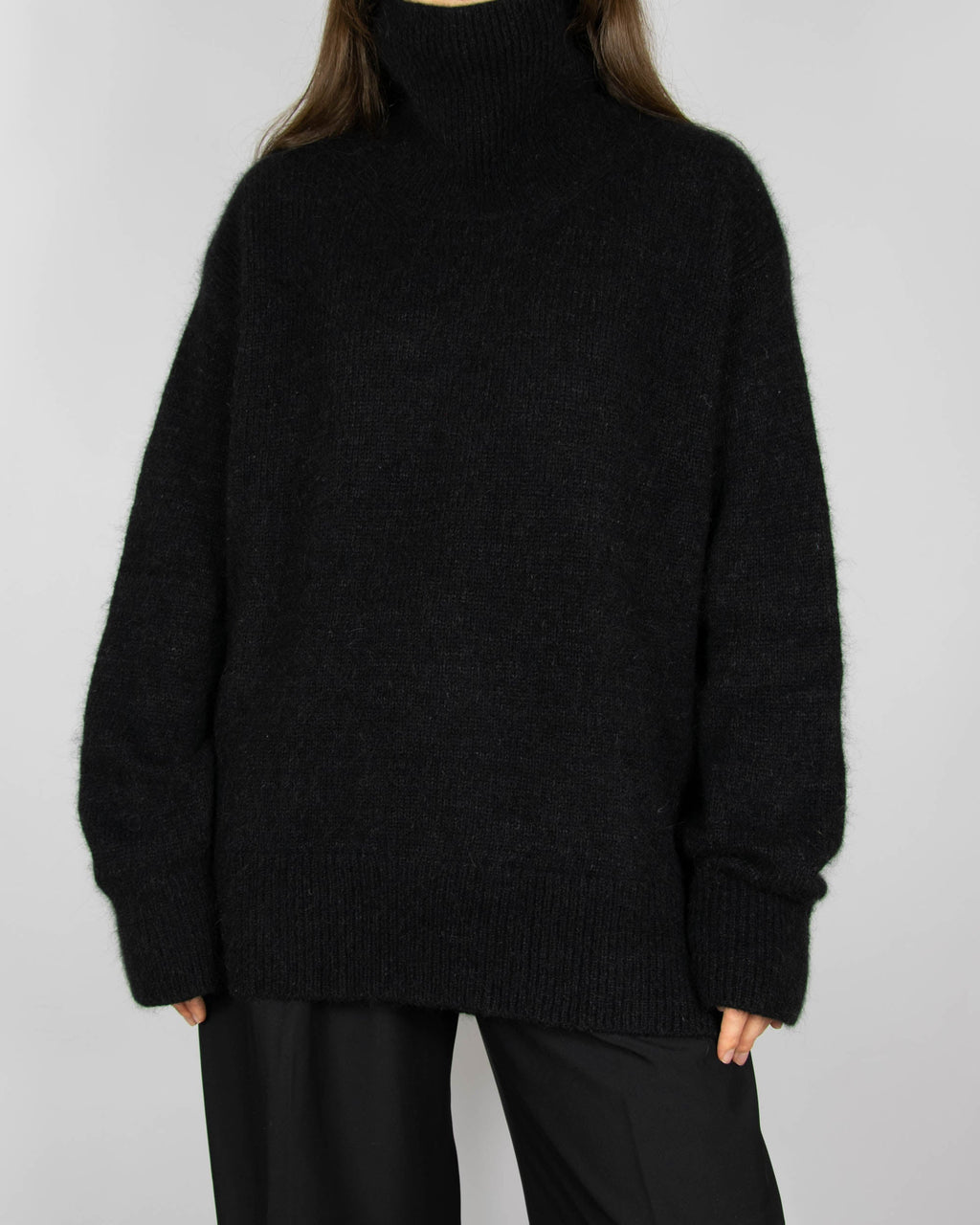 Black chunky wool and alpaca turtleneck by Arnie Says