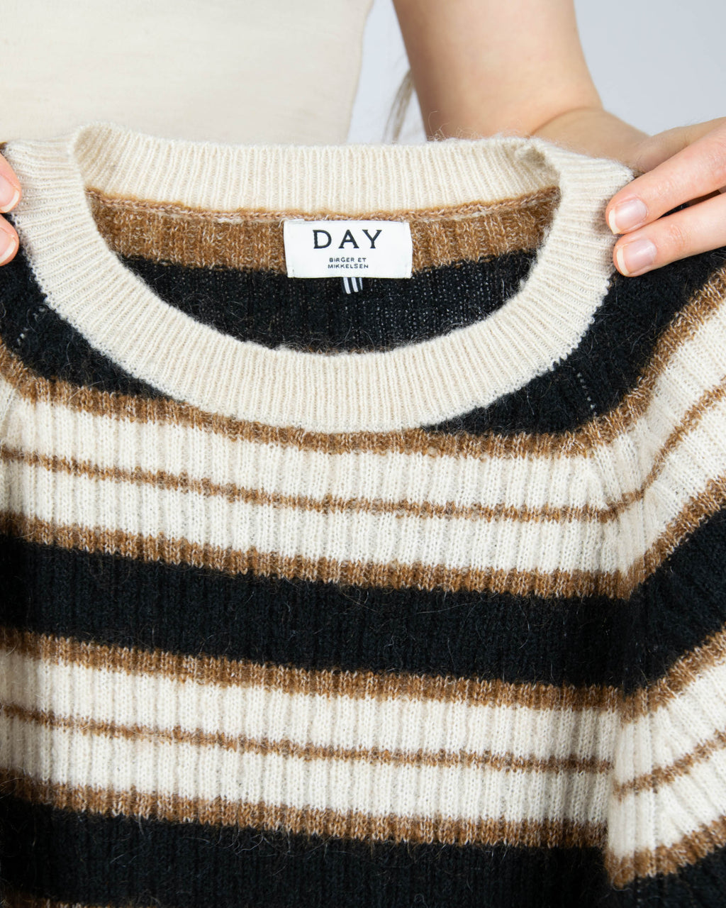DAY Birger et Mikkelsen (kid mohair & wool) - S/M