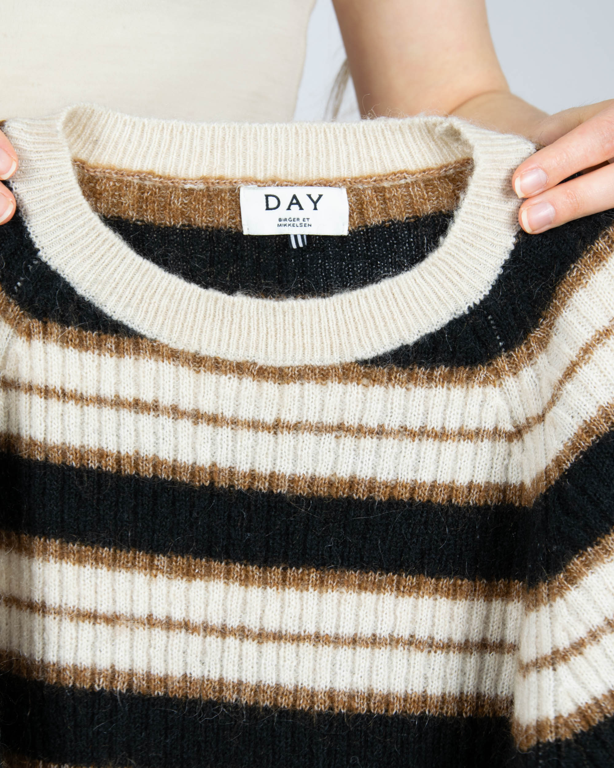 DAY Birger et Mikkelsen (kid mohair & wool) - S/M