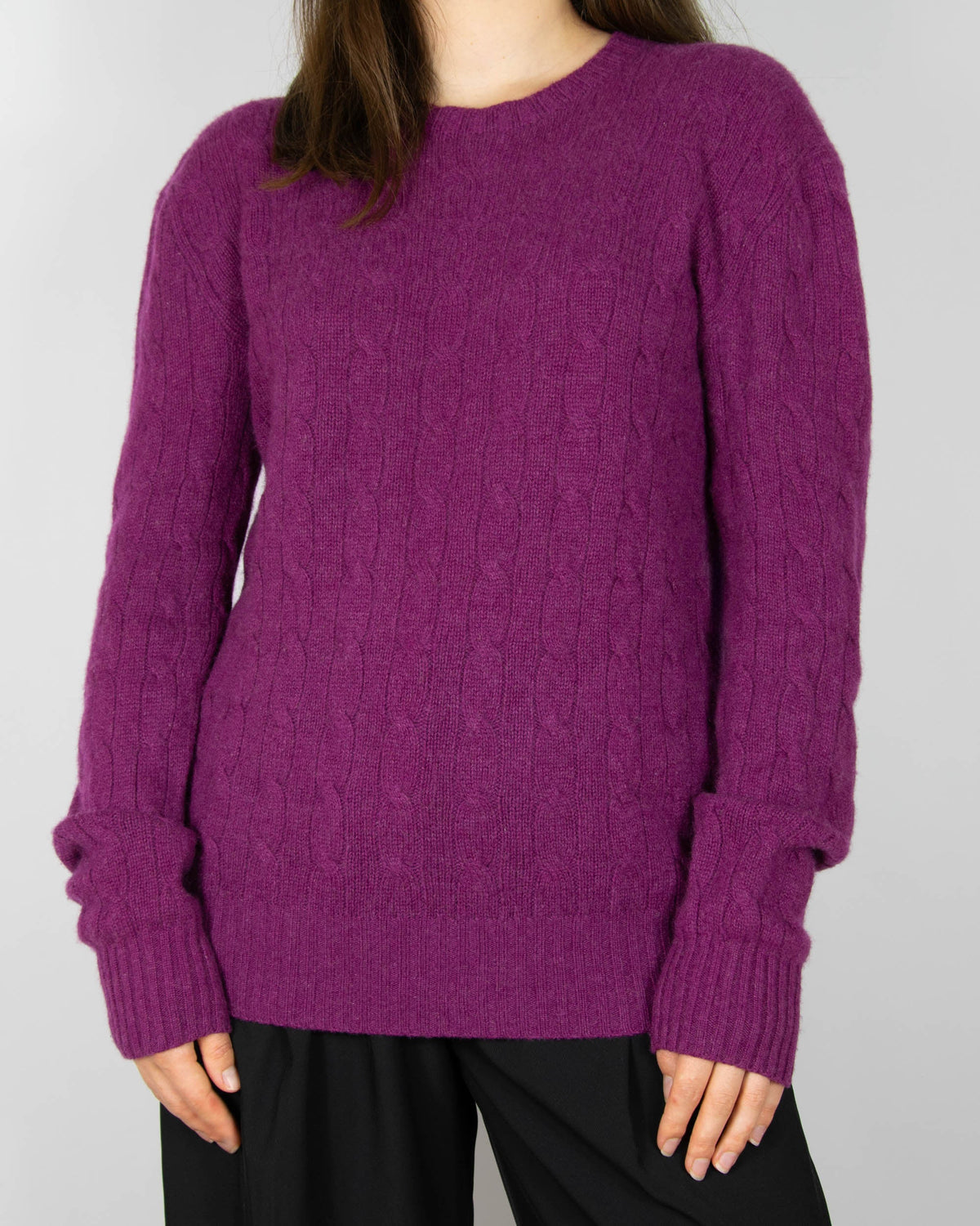 Fuksjowy cashmereowy sweater warkoczowy marki premium Ralph Lauren