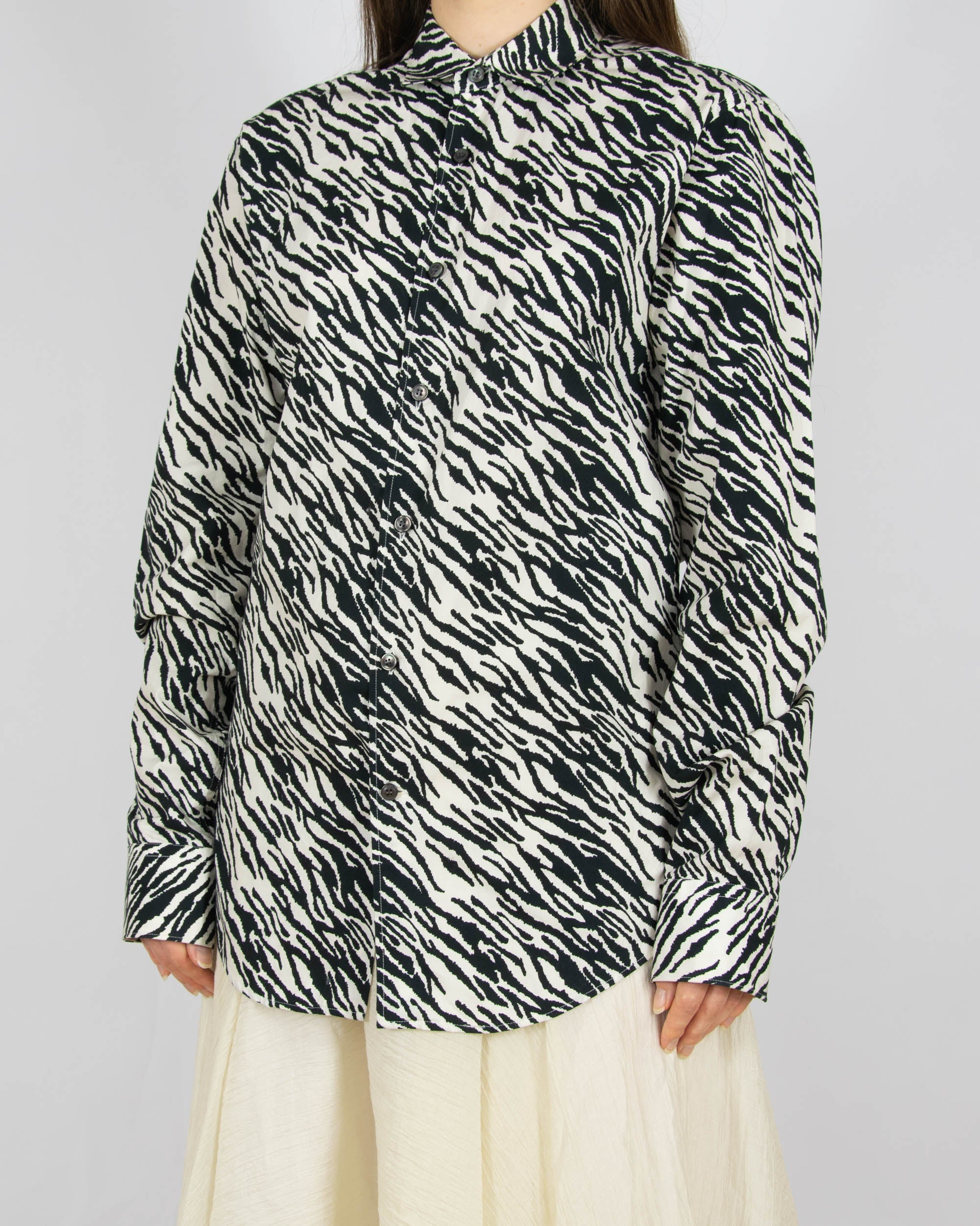 Cream and black cotton shirt by Tiger of Sweden