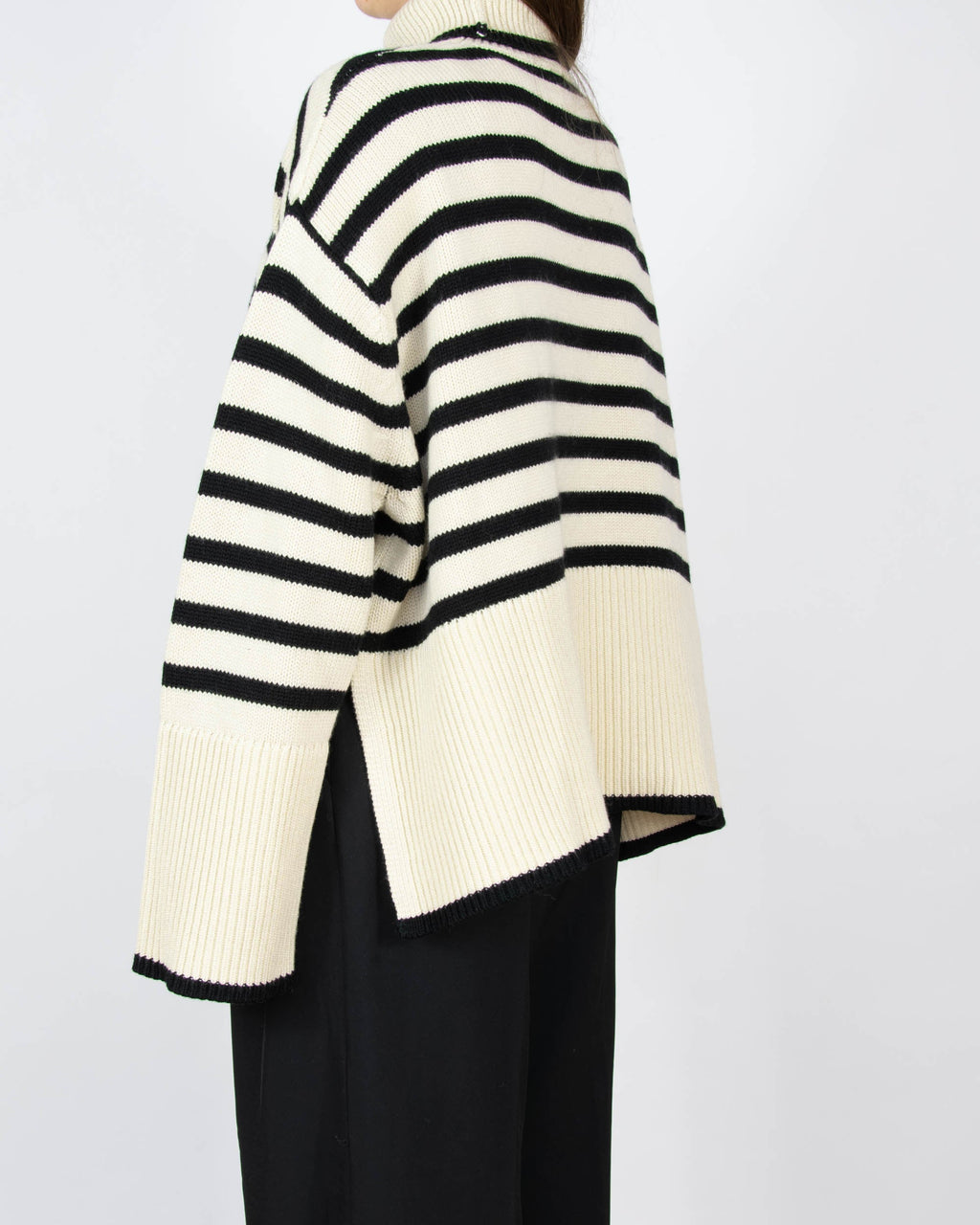 TOTEME (Wolle & Bio-Baumwolle) - L