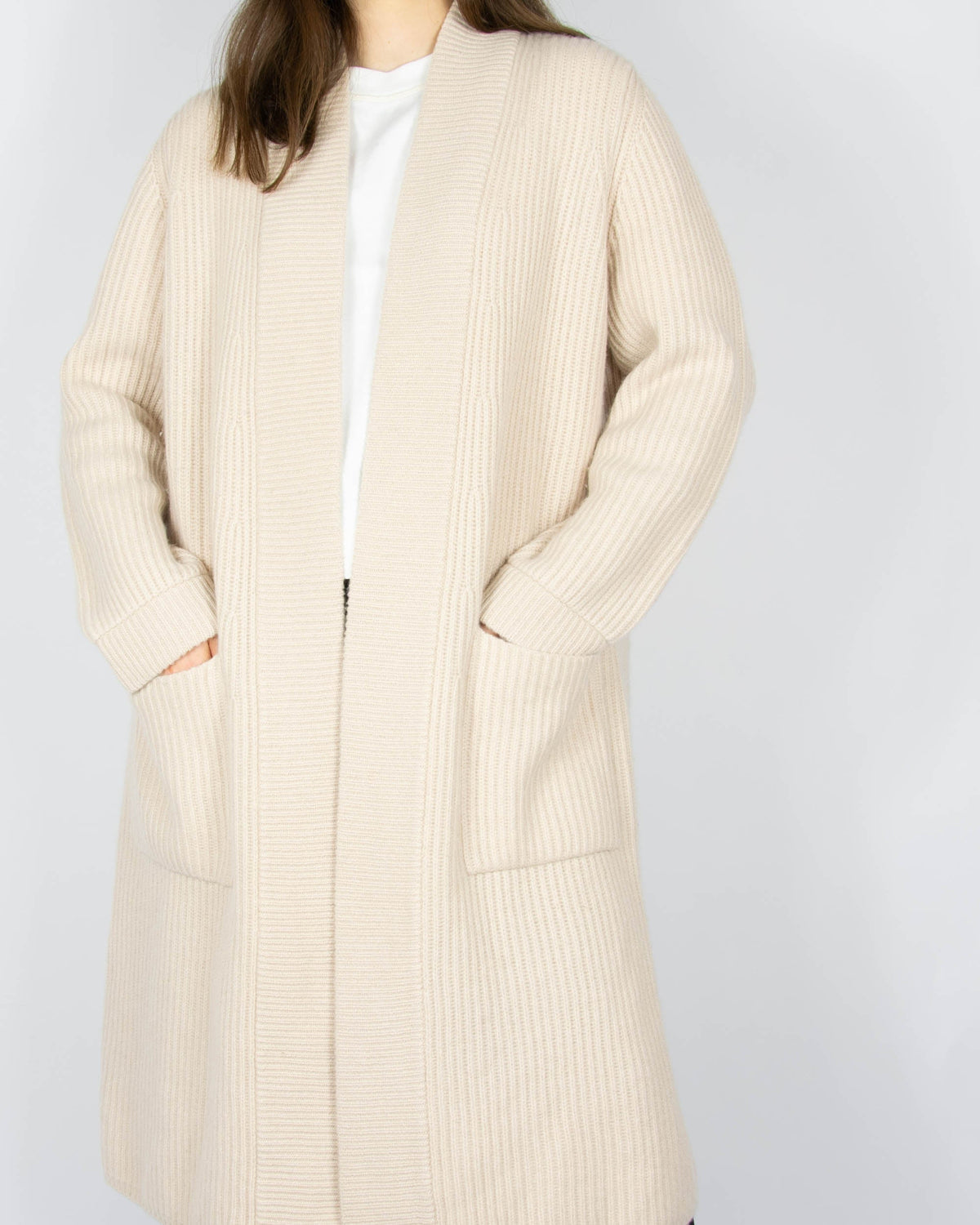 Cream long cashmere cardigan by Massimo Dutti