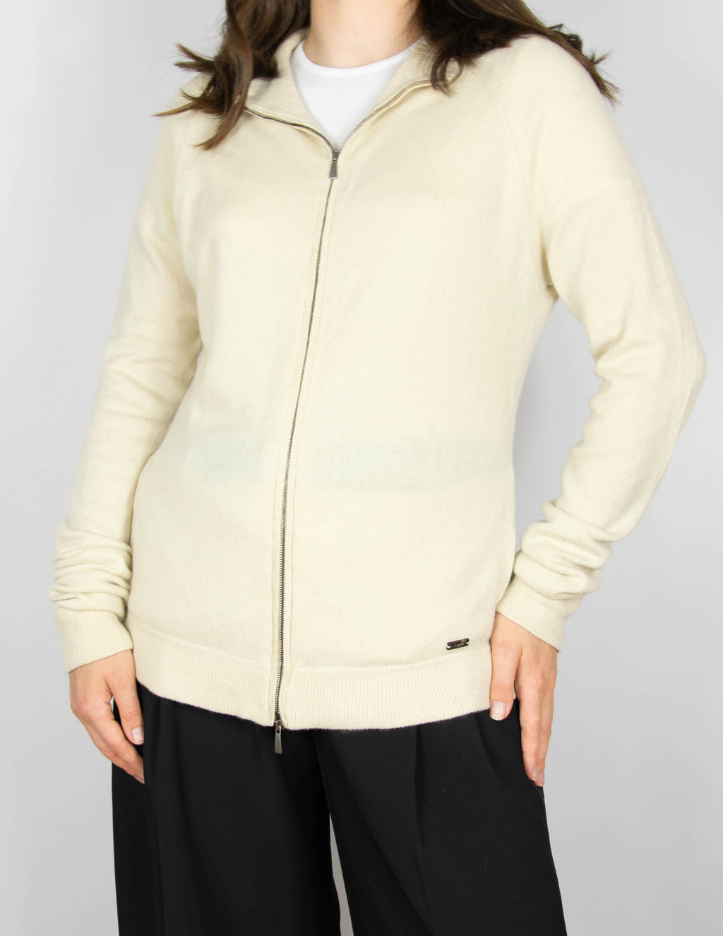 Cream cashmere zip-up sweater by Malo