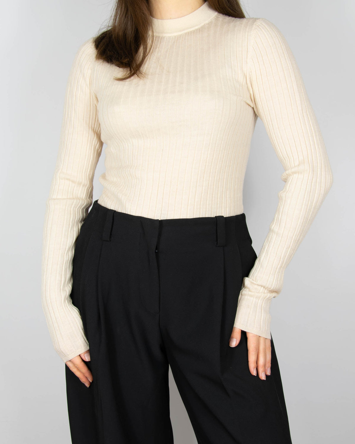 Cream ribbed wool sweater by Uniqlo