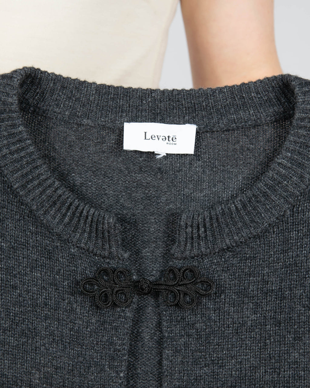 Levete Room (Wolle & Viskose) - M