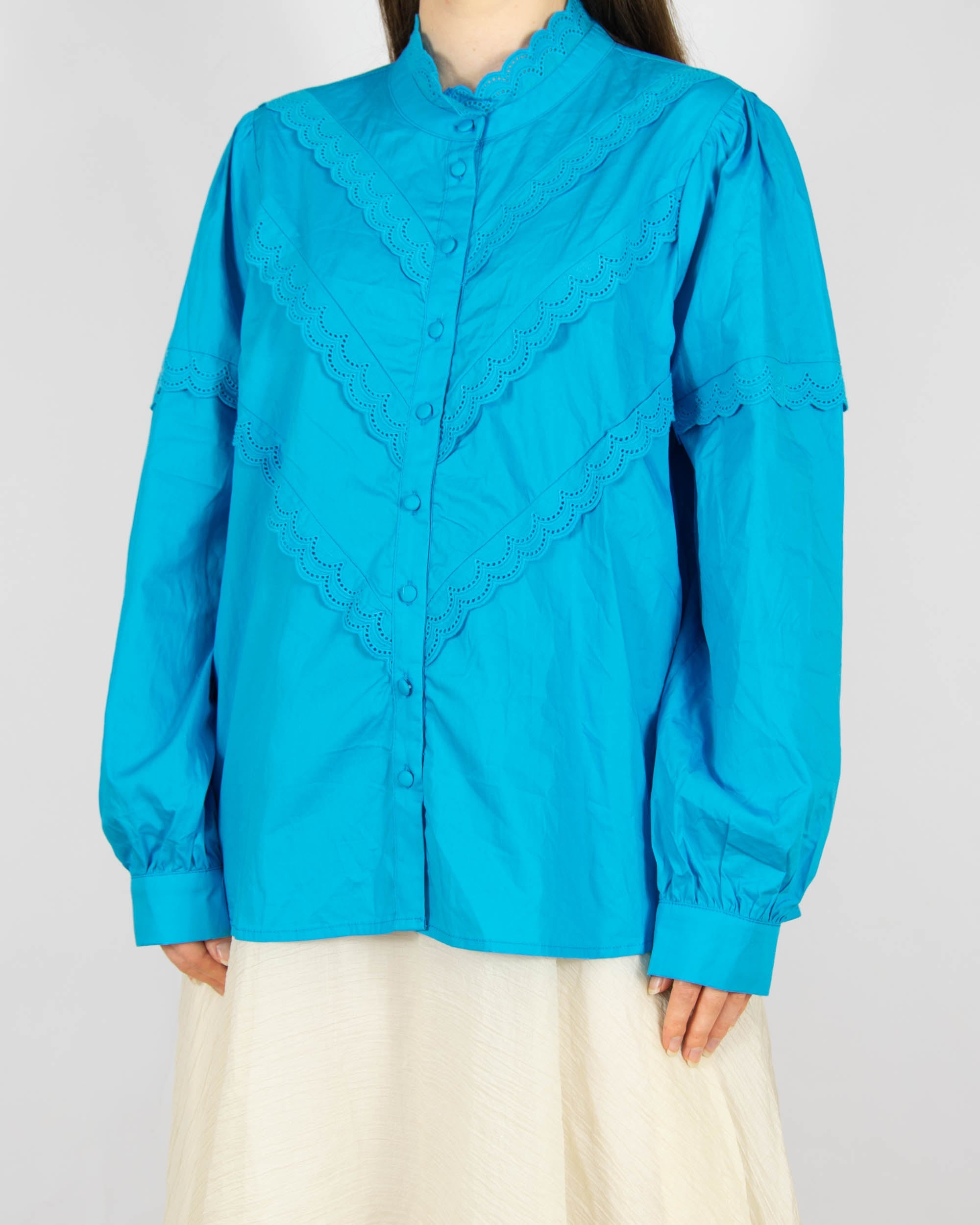 LT Clothing (cotton)/ NEW - L