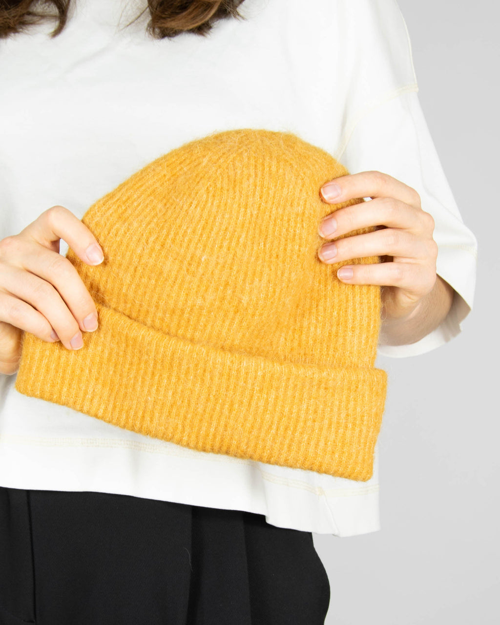 Honey-coloured alpaca and wool hat by Samsøe Samsøe.