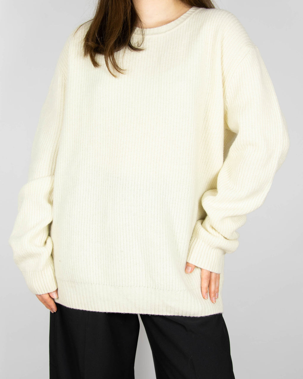 Cream extrafine merino wool sweater by Norwegian brand THE PRODUCT. Regular price: 2300 NOK (~970 PLN).