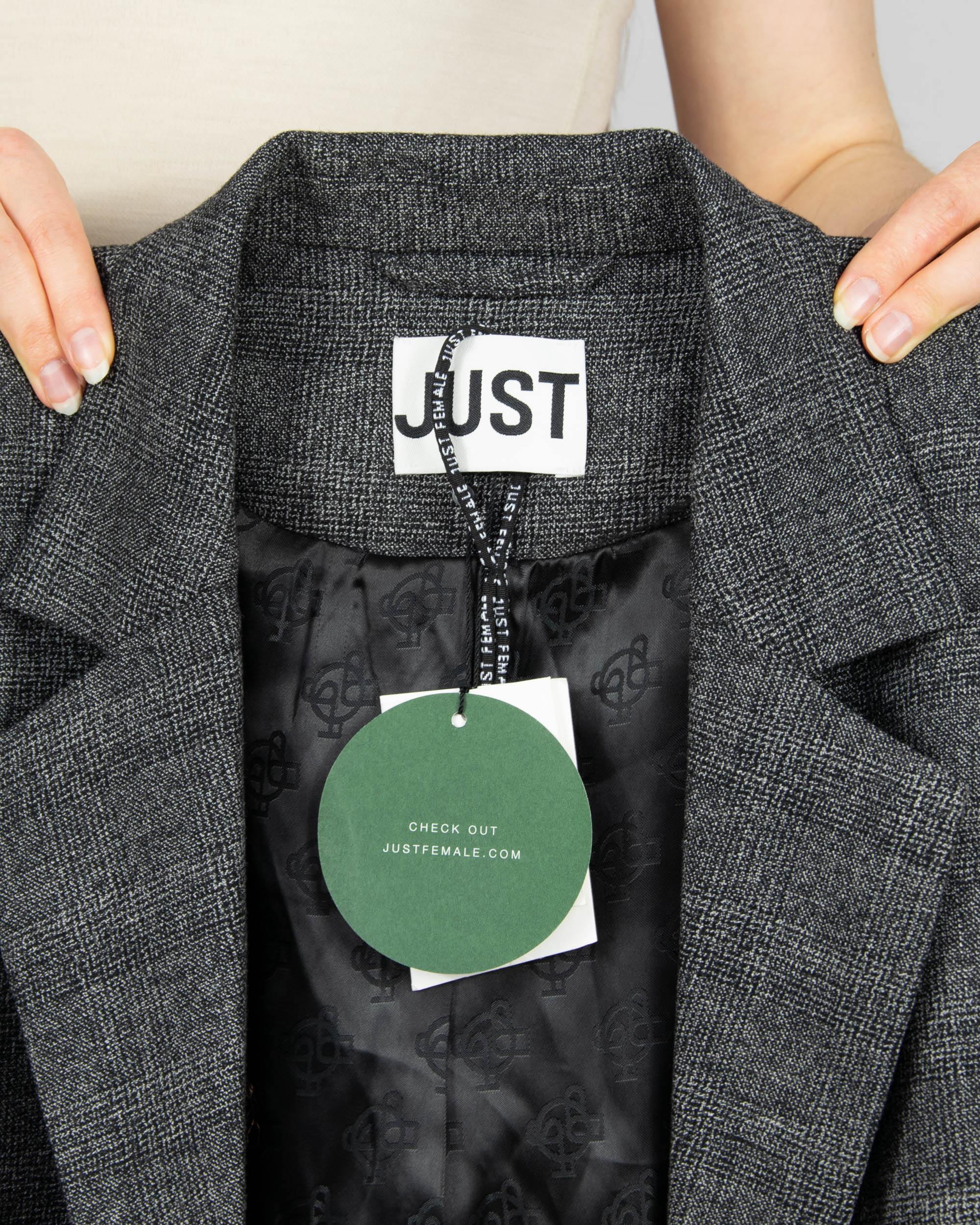 JUST FEMALE/ NEW (wool blend) - S/M