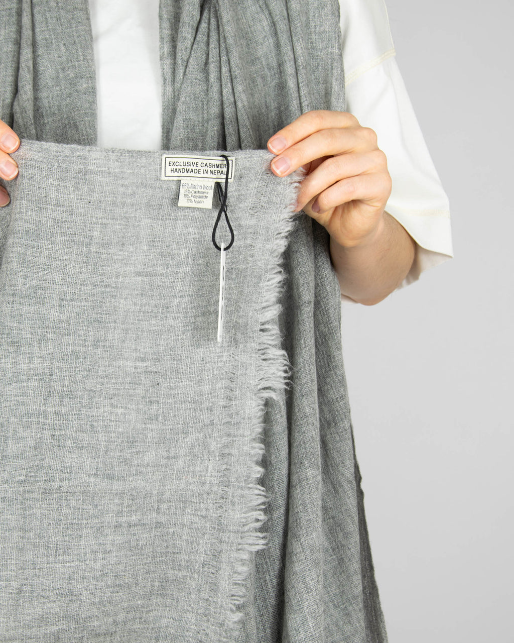 Thin grey merino wool and cashmere scarf by MSH