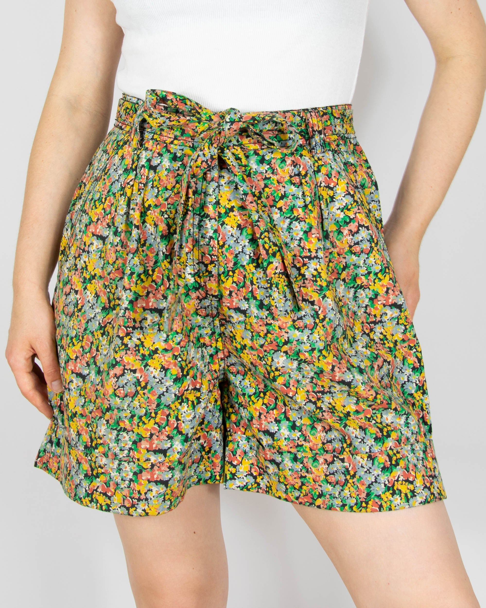 Floral cotton shorts with a belt by premium brand ByTiMo